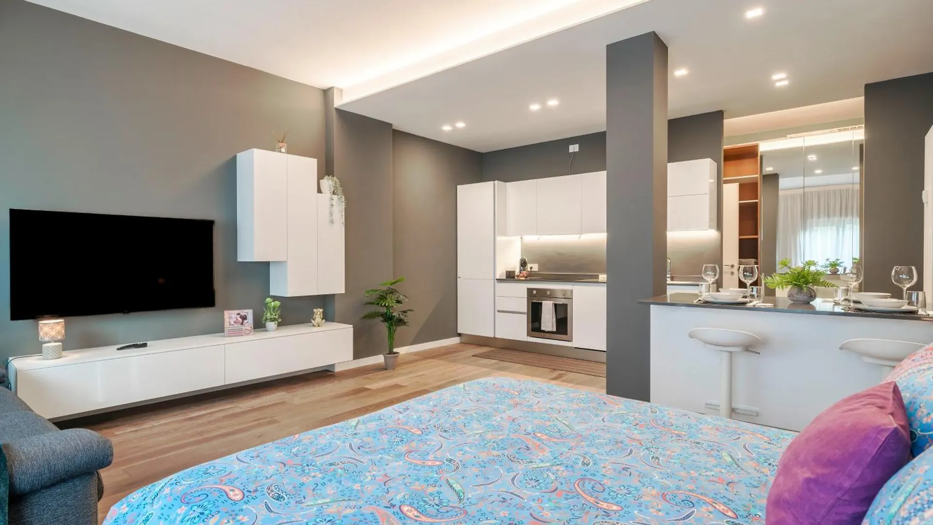 Essenza Moderna Park & Comfort Brescia Apartamento